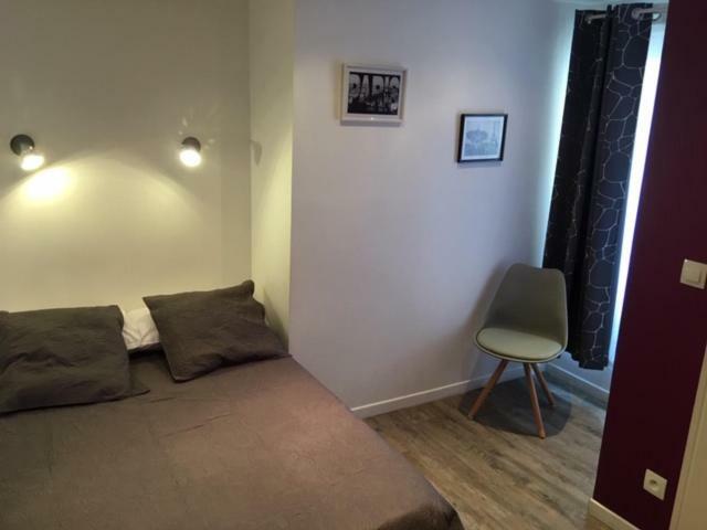 Hotel Hovi De La Mairie Aubervilliers Bagian luar foto
